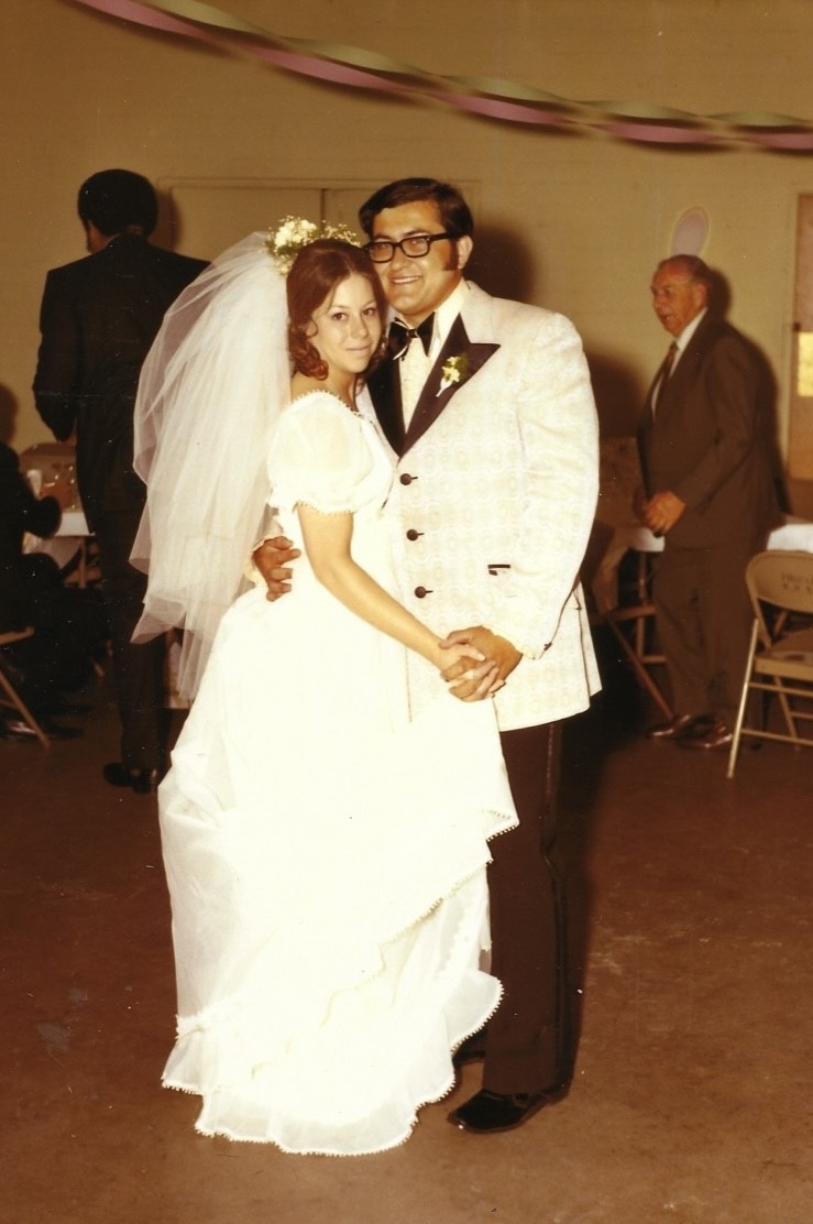 Rich and Diana dancing on their wedding day